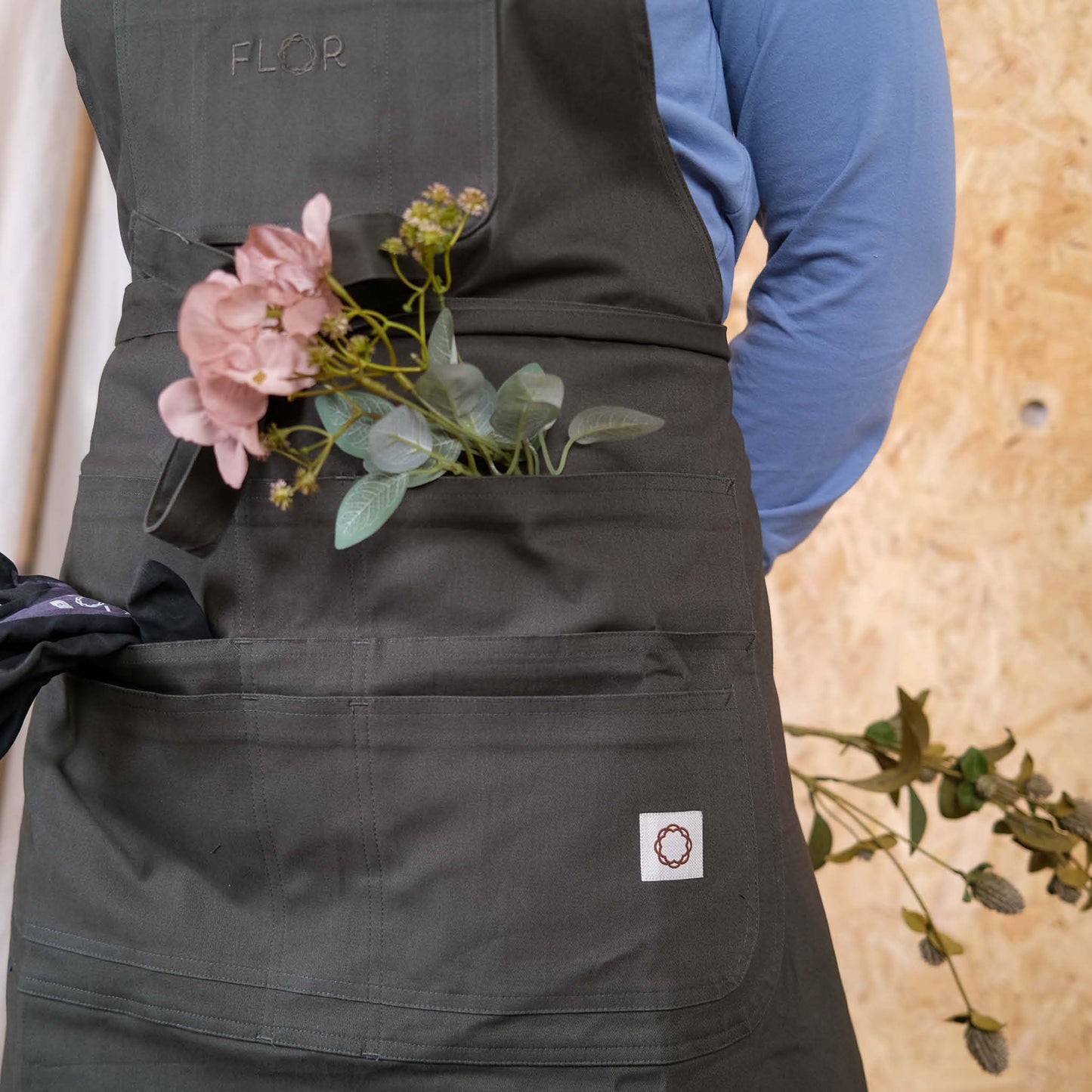 Hage forkle - lang modell