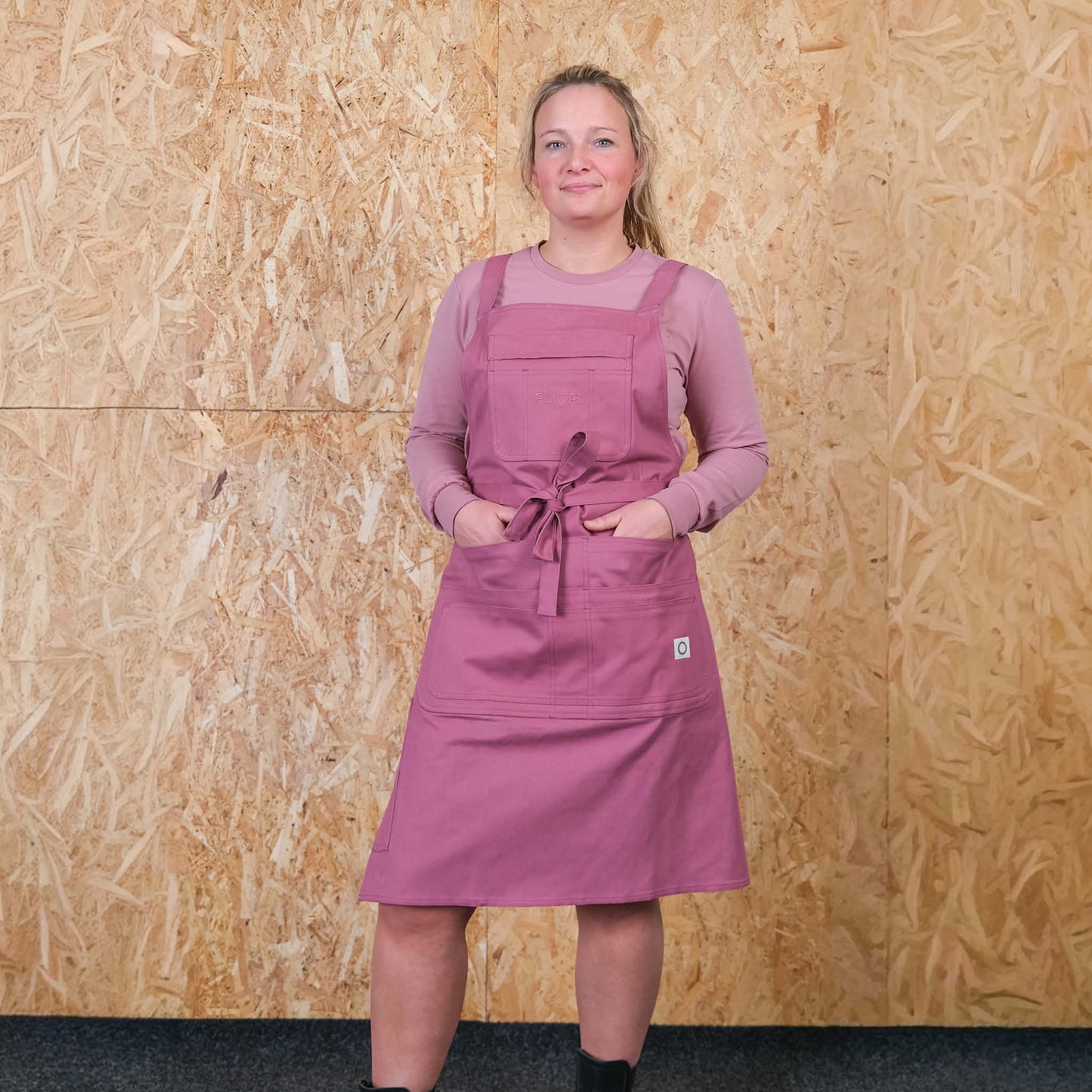 Hage forkle - lang modell