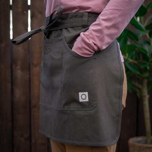 Hage forkle - kort modell