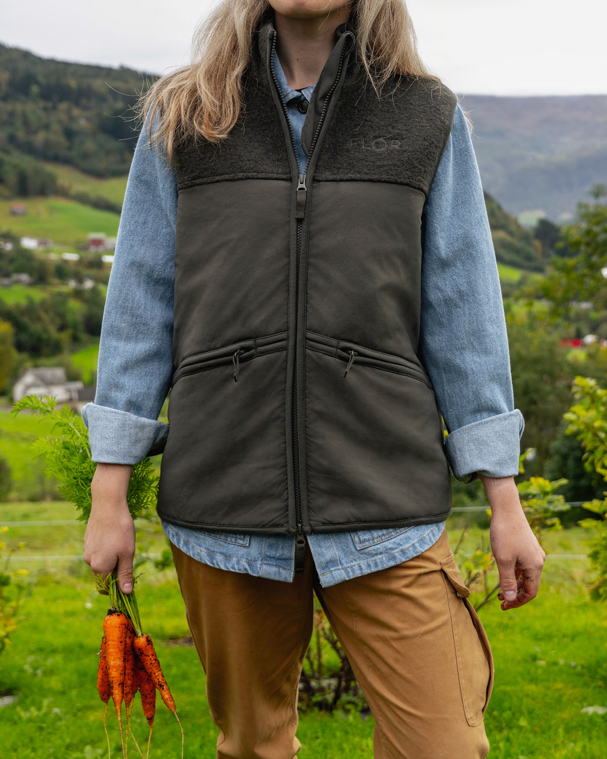 Lun ullfleecevest - Vest - Mørk oliven | Flor - 1